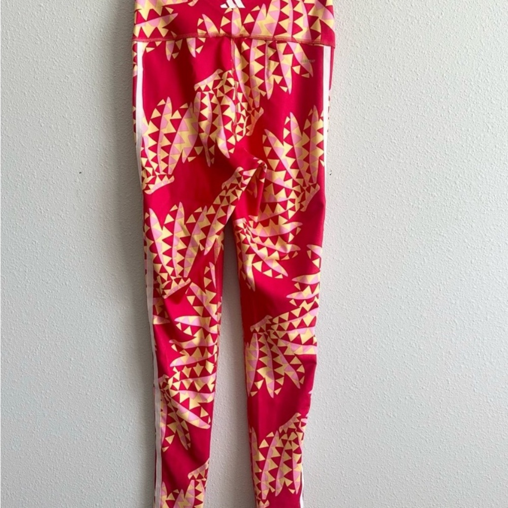 Adidas Vibrant Geometric Women's Leggings in Pink and Yellow